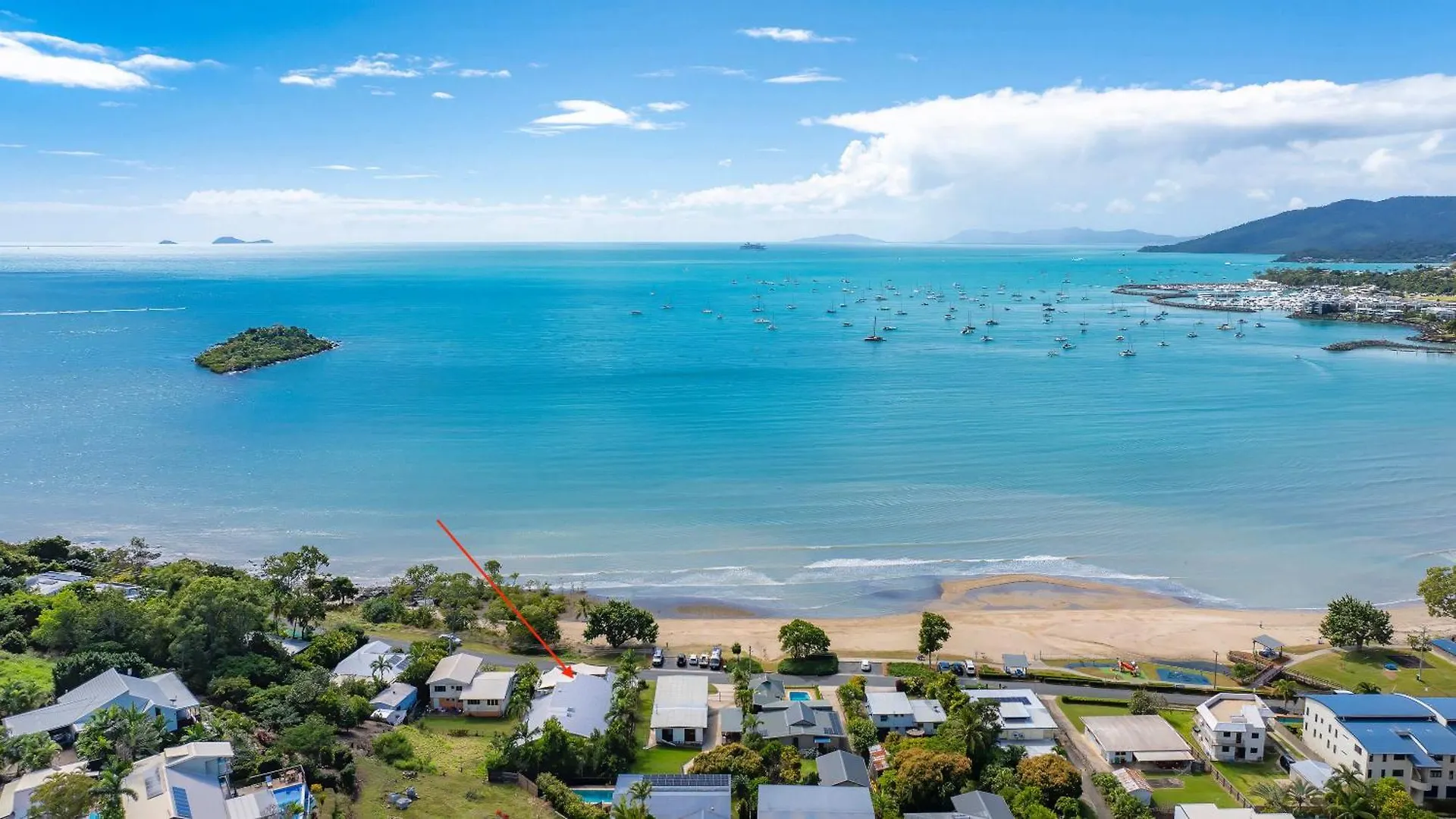 Whitsunday Escape - Beachfront With Private Pool Cannonvale