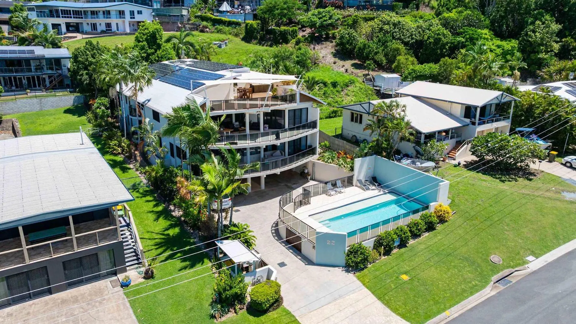 Whitsunday Escape - Beachfront With Private Pool Cannonvale Apartment