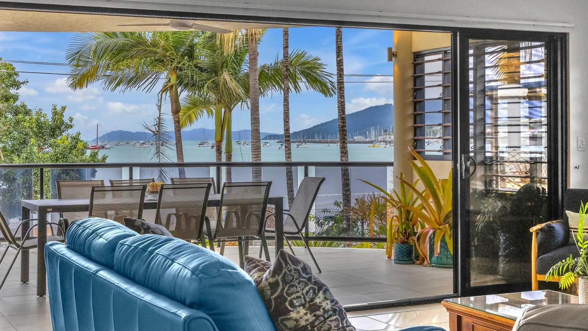Whitsunday Escape - Beachfront With Private Pool Cannonvale